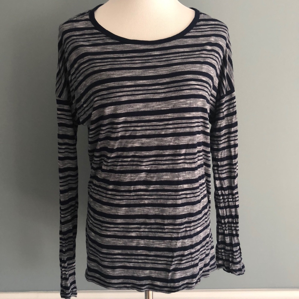 Gap luxe top